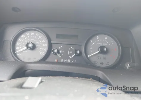 2007 Mercury Grand Marquis Gs z USA, uszkodzony, nr VIN 2MEFM74V67X635456